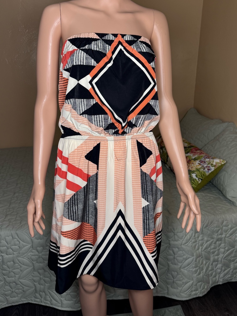 Express Strapless Geometric Print Dress in Peach, Coral & Black